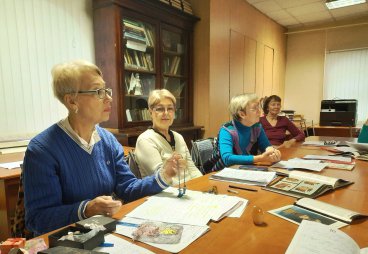 Слушатели Университета серебряного возраста познакомились с ювелирными традициями русских мастеров