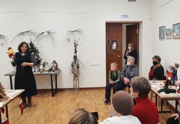 (ФОТО) Выставка кукол «Новогодние истории» открылась в Пскове